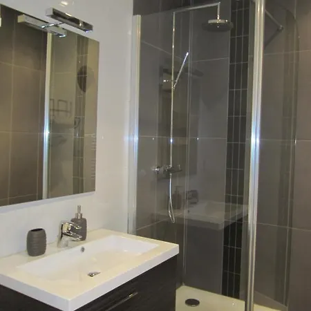 Les Appartements Du Grand Theatre Apartment *